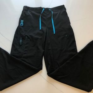 Women's Carhartt  scrubs pants size small.